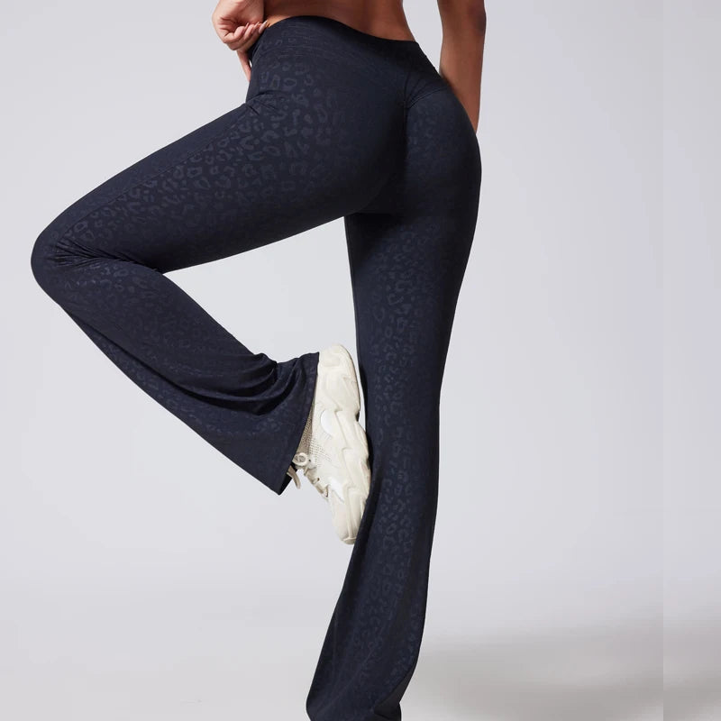 Hip lifting flared pants