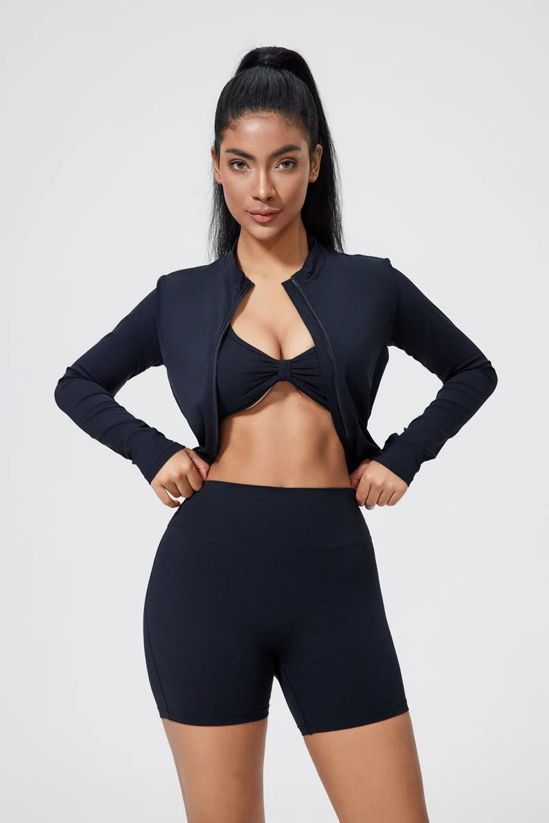 Long sleeved jacket