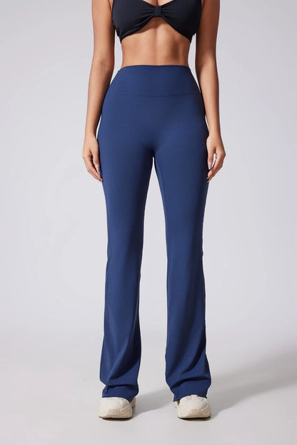 Hip lifting flared pants